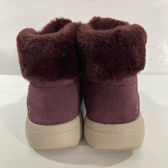 Skechers On The Go Women's 8.5 Burgundy Water Resistant Suede Ankle Boots Winter - Picture 5 of 11